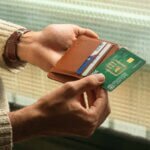 Nat Card Holder